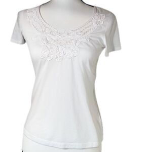 Kirra  White Crochet Easy Tee
